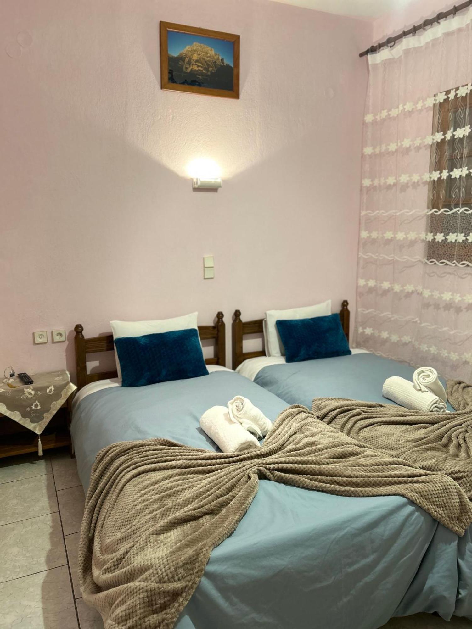 Karpouzis Guesthouse Викос Екстериор снимка